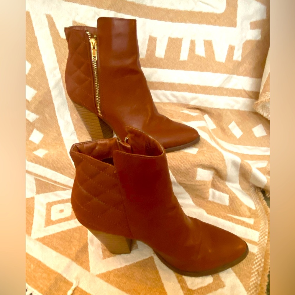 Cognac Ankle Boot with Gold Zips and Stacked Heel.